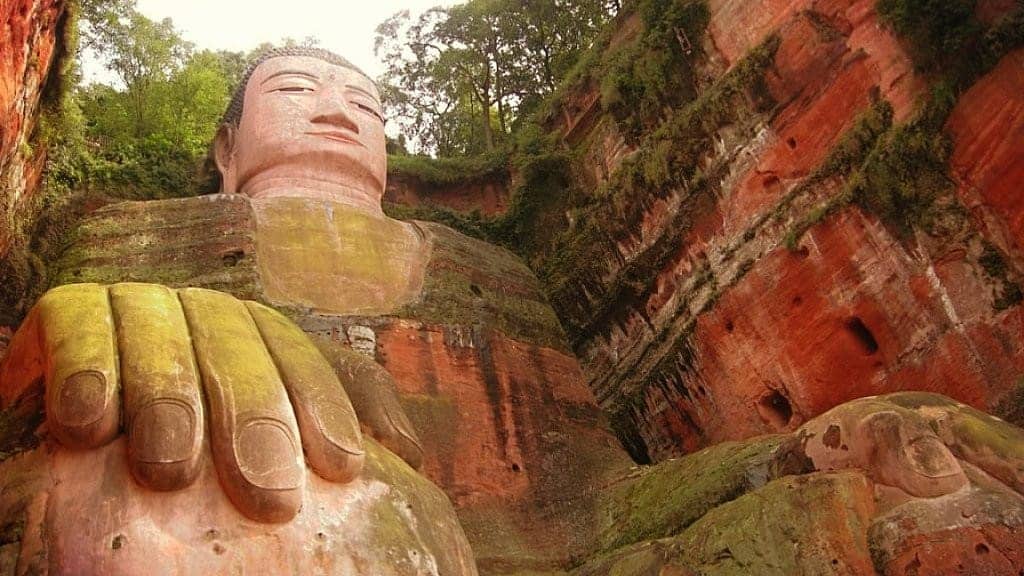 Buda del pueblo de Leshan, InfoMistico.com