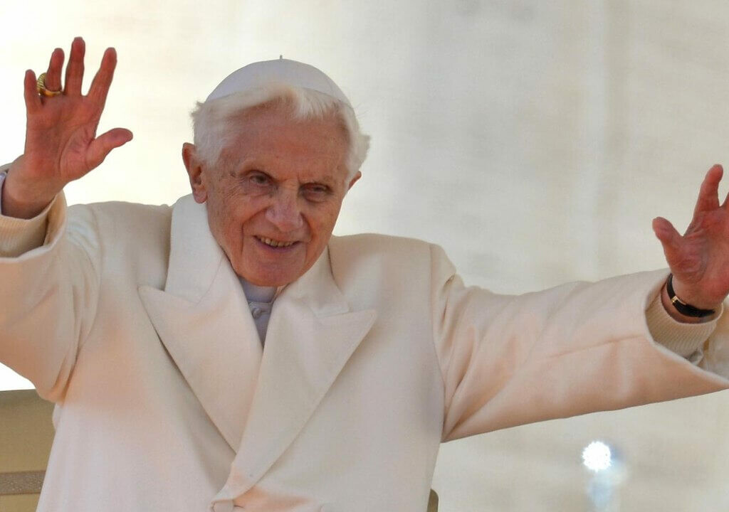 Benedicto XVI Papa Emérito, InfoMistico.com