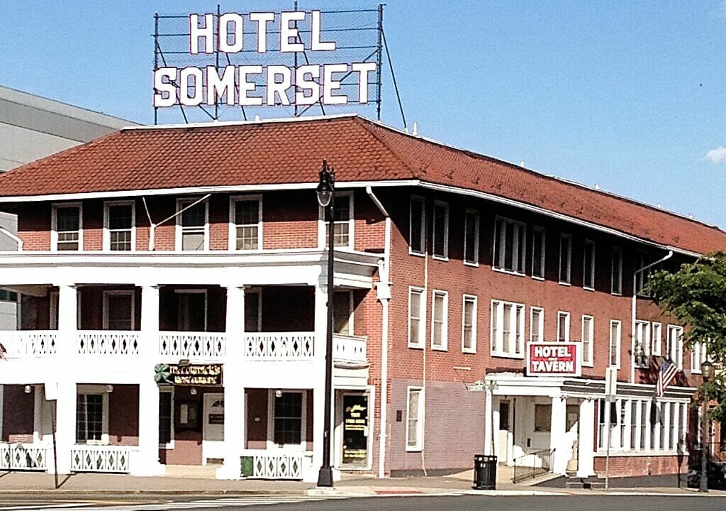 Hotel Somerset, Nueva Jersey, InfoMistico.com