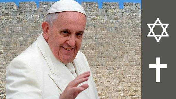 Papa Francisco besa el Santo Sepulcro de Jesús, InfoMistico.com