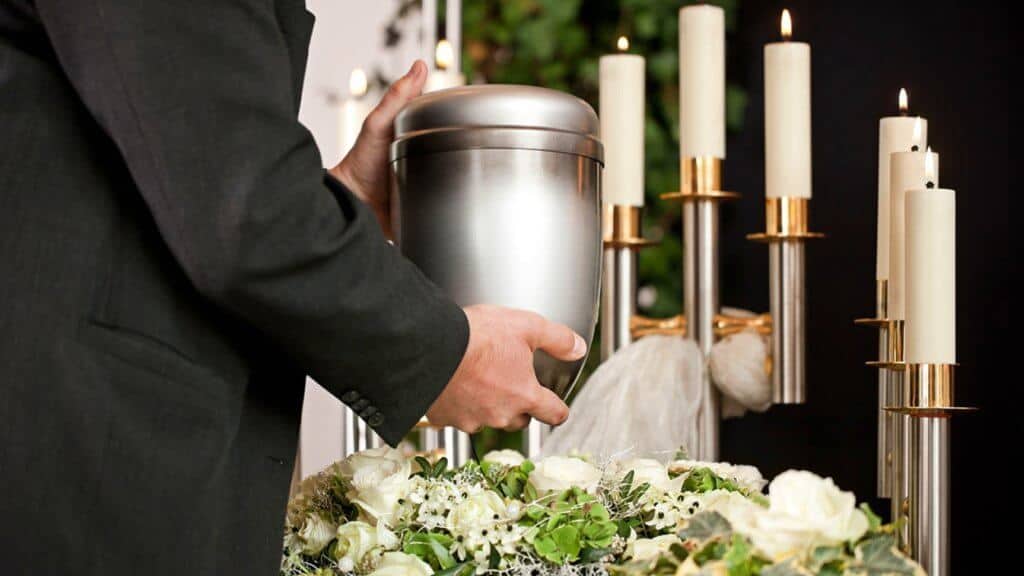About burial and cremation, InfoMistico.com
