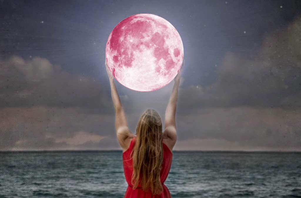 Taurus Blood Moon Eclipse, InfoMistico.com