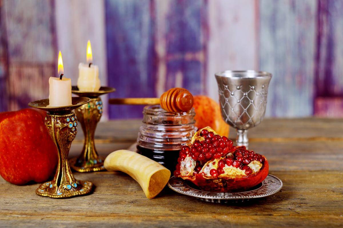 Rosh Hashanah Symbolism of the Hebrew New Year