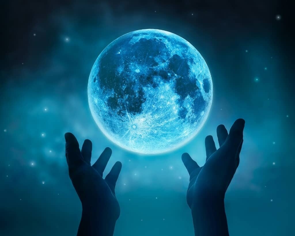 Aquarius Full Moon / Luna Llena en Acuario