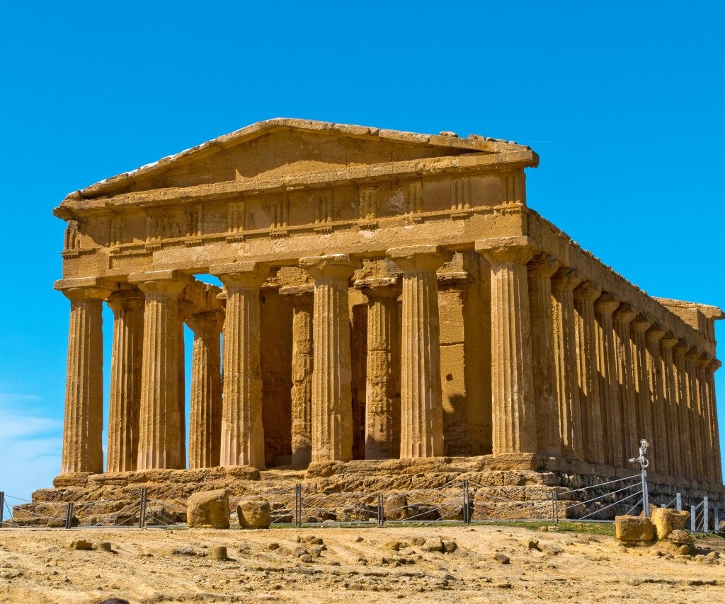 Famous Greek temples